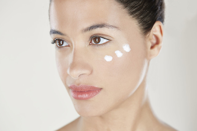 黑眼圈怎么快速消除不用化妆品,黑眼圈怎么消除眼纹