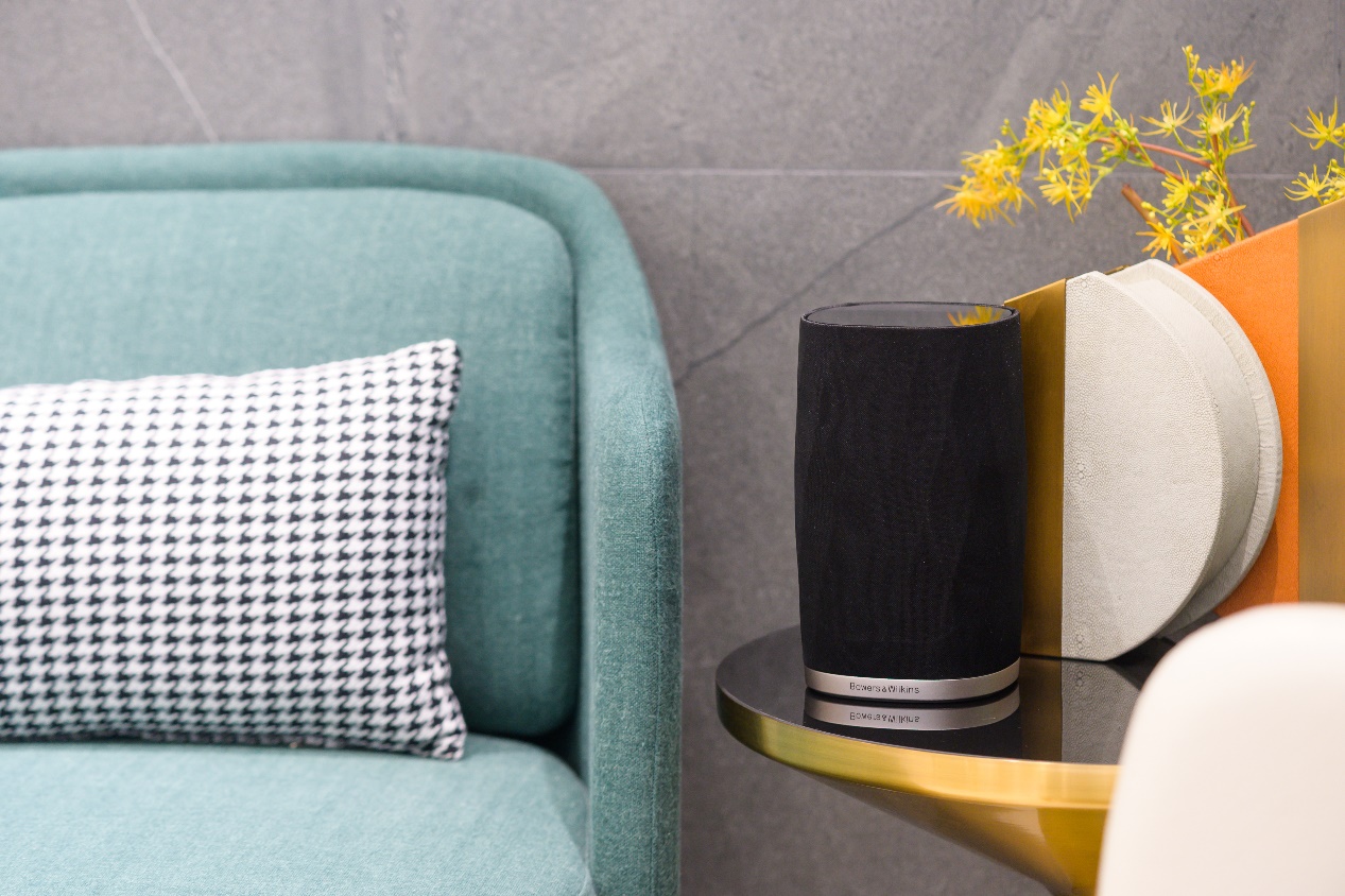 无线革命性产物，小尺寸大有内涵Bowers＆WilkinsFlex试听