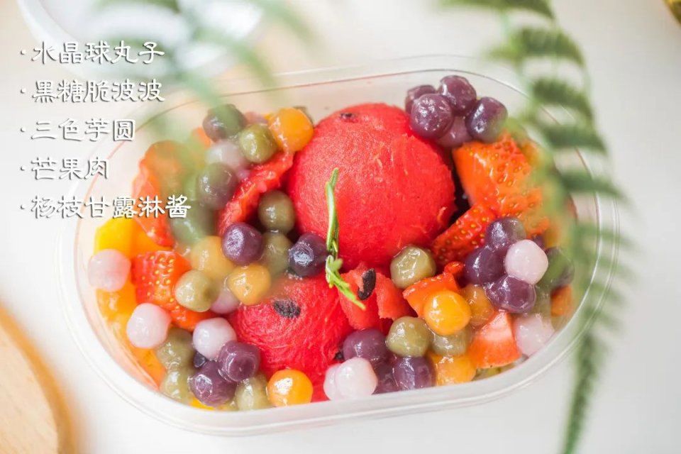 618攻略来了，酥皮流心泡芙、豆乳波波奶盖卷…一卖就是7年