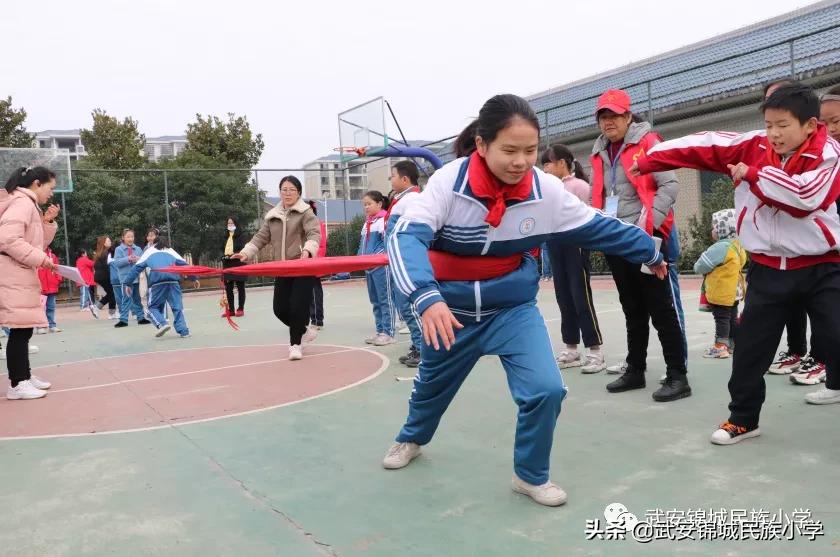 浼犳壙浣撹偛绮剧浜夊仛鏃朵唬鏂颁汉,浼犳壙濂ヨ繍绮剧浜夊仛鏃朵唬鏂颁汉