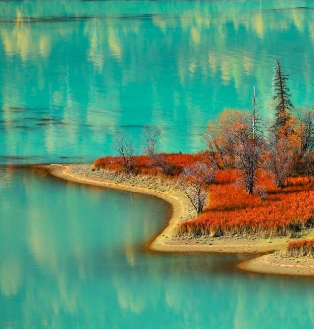 阿勒泰秋天有多美,秋天的新疆阿勒泰太美