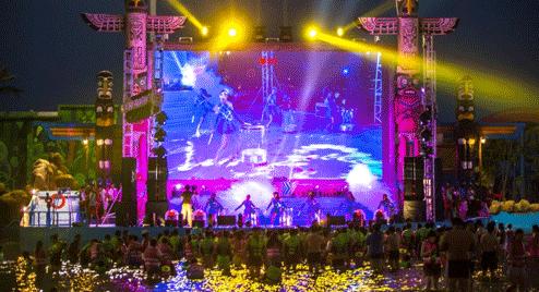 成都250000平方米的人造海滩约吗？杨洋已经帮你体验过了