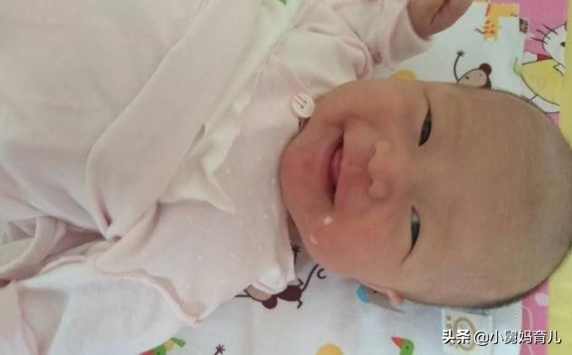 母乳不足可以及时给宝宝喝奶粉吗,母乳过剩大人可以喝吗