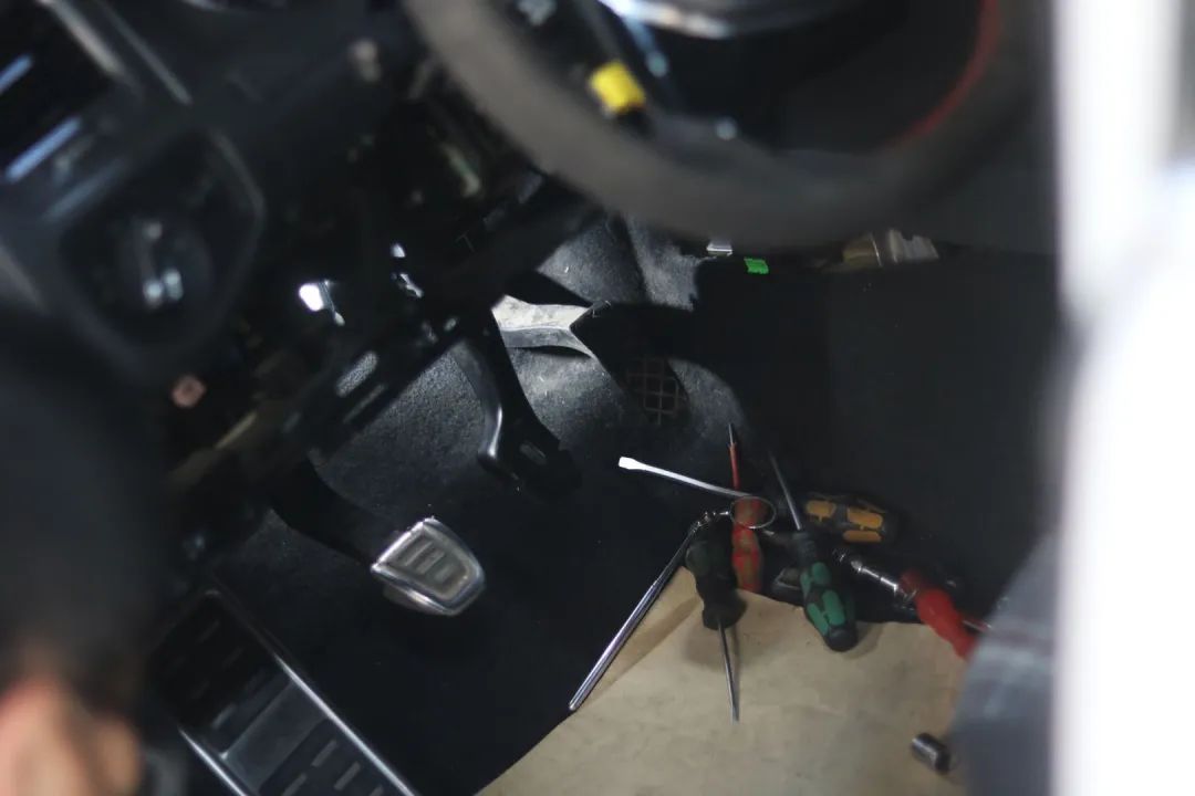 怪兽修车完整版,怪兽修车途锐