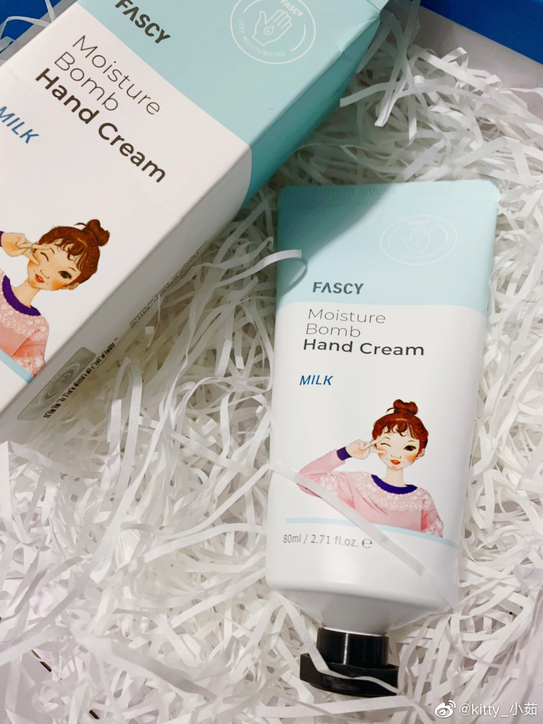 评价达人APP的9月宝box里的惊喜美妆产品