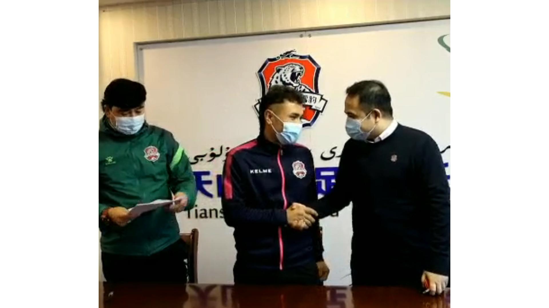 努尔飞腿弧线球,努尔飞腿u21首秀进球