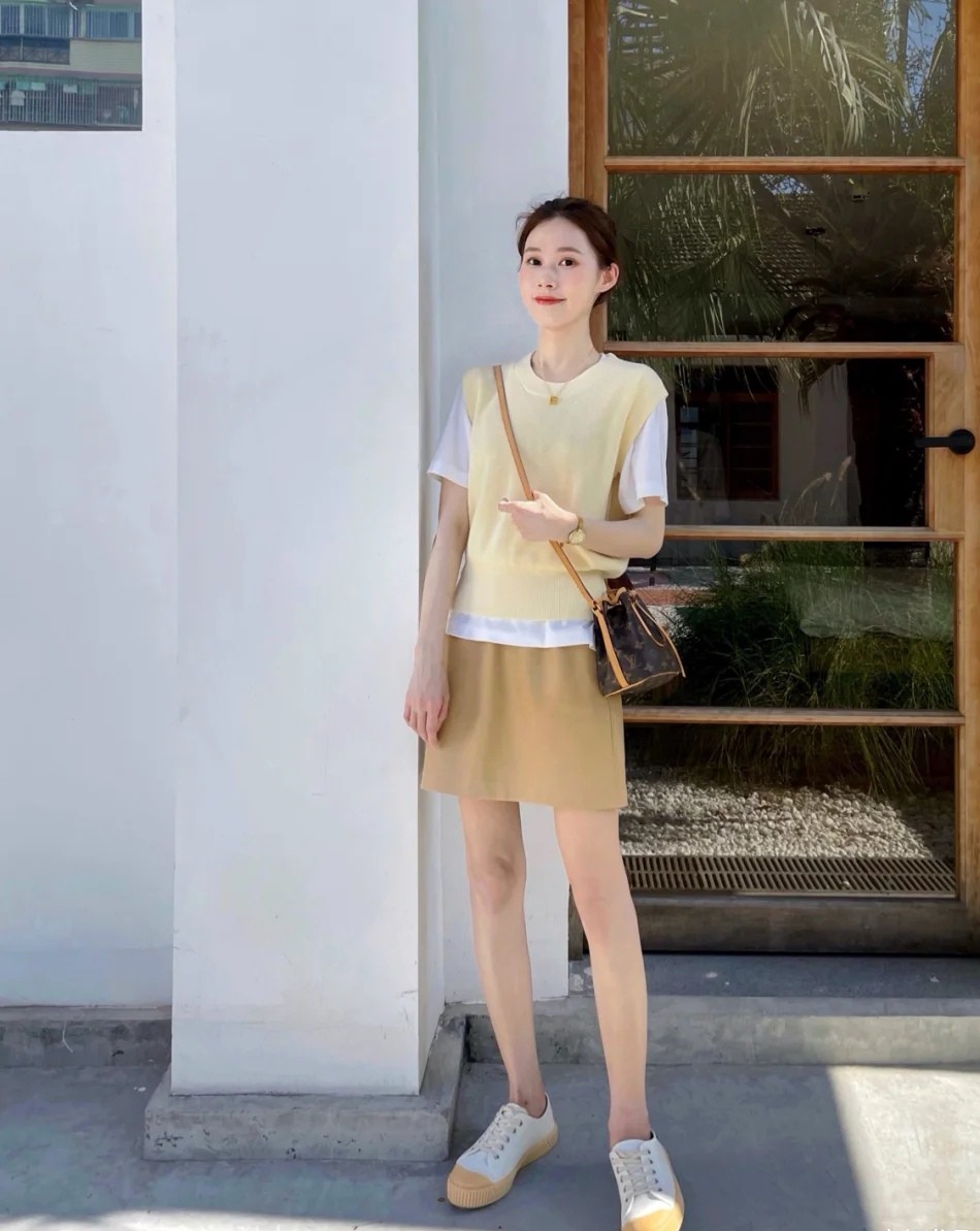 穿搭技巧40岁这样穿,百穿不厌的女生穿搭技巧