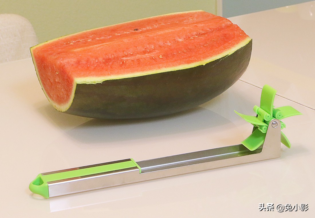 西瓜切块神器真的好用吗,西瓜切小块神器吐槽