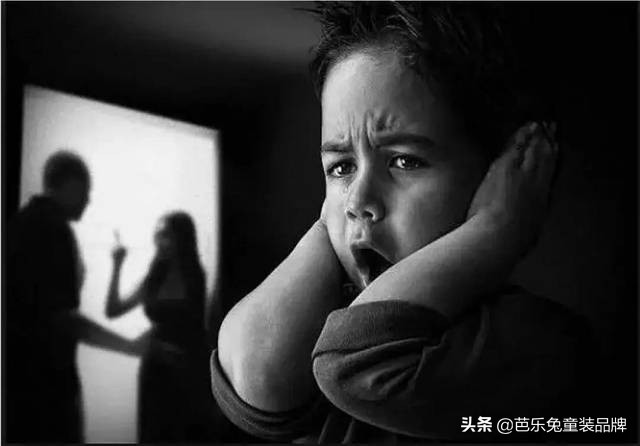 芭乐兔丨孩子视角下的痛苦,是否会走进家暴的“轮回”?