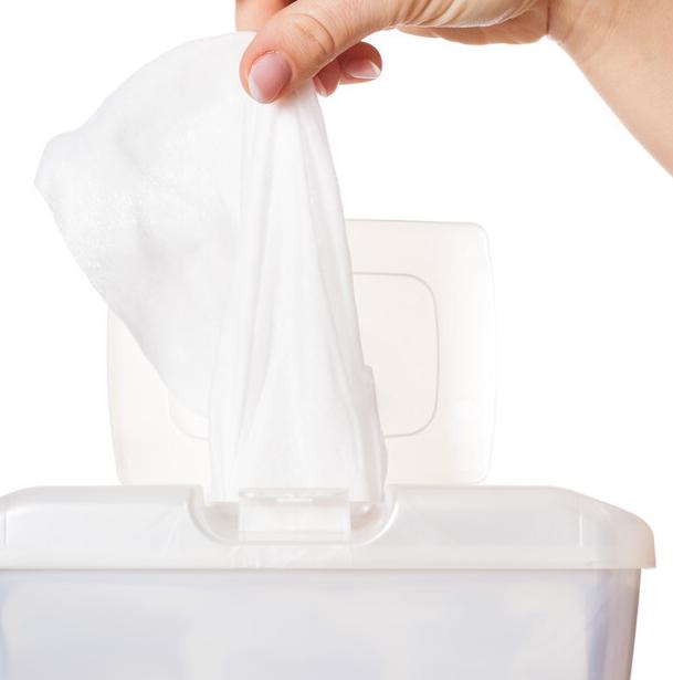 央视曝光的毒湿纸巾,央视曝光毒纸巾原视频