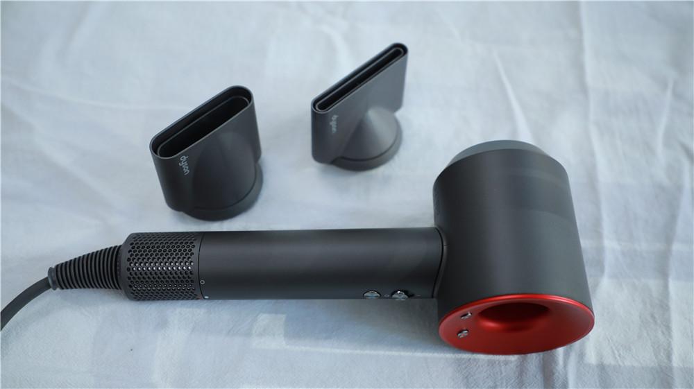 打赢疫情守卫战,打赢疫情防控阻击战守护国门