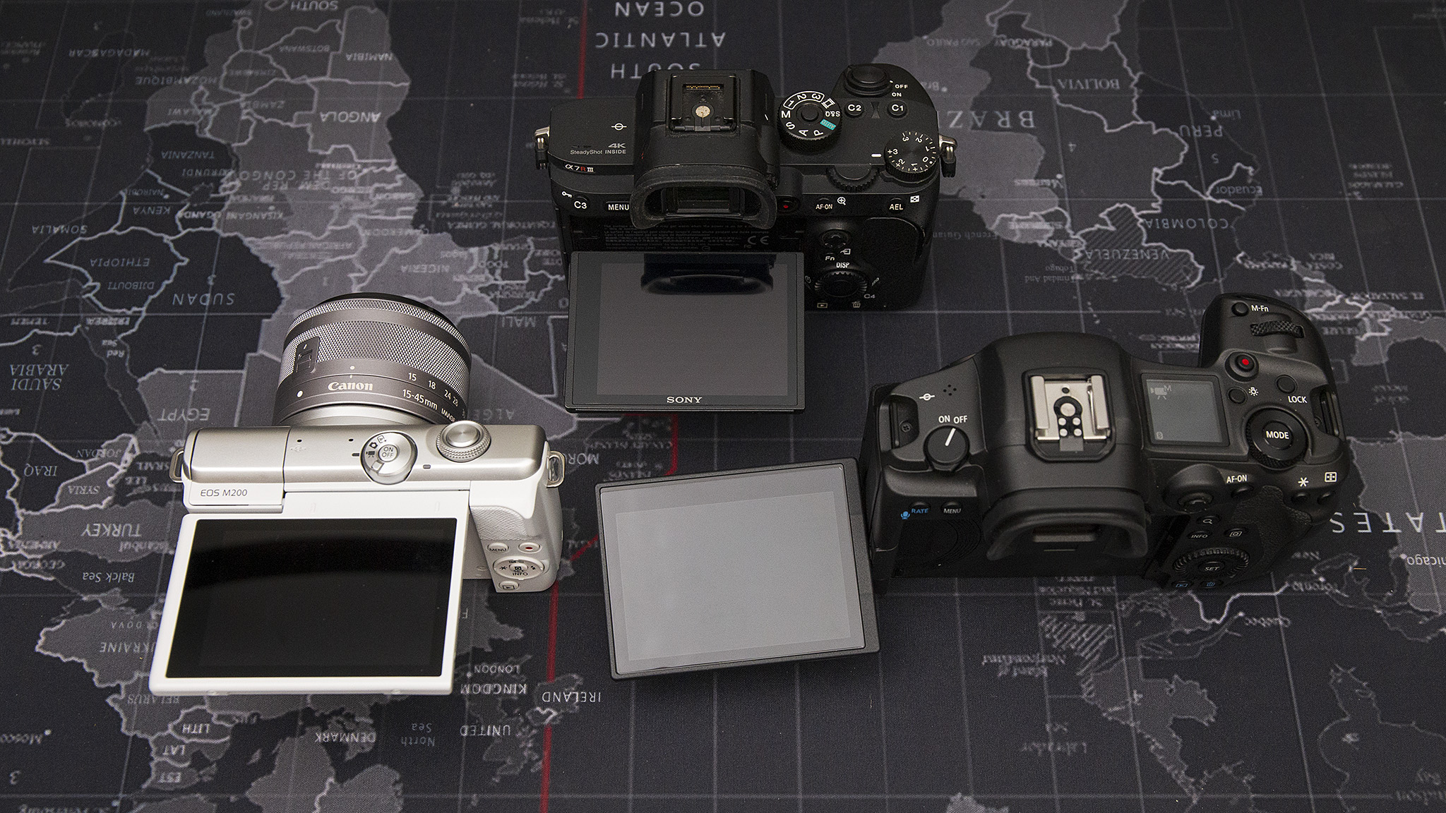 r5佳能24-70f2.8套机,佳能r5无反之战评测