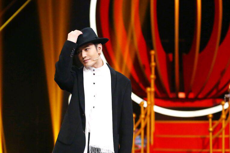 黄晓明以前到底有多火,黄晓明为什么最近那么火