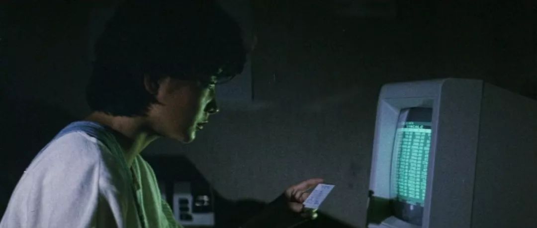 香港经典电影成龙警匪片,最老的成龙警匪片