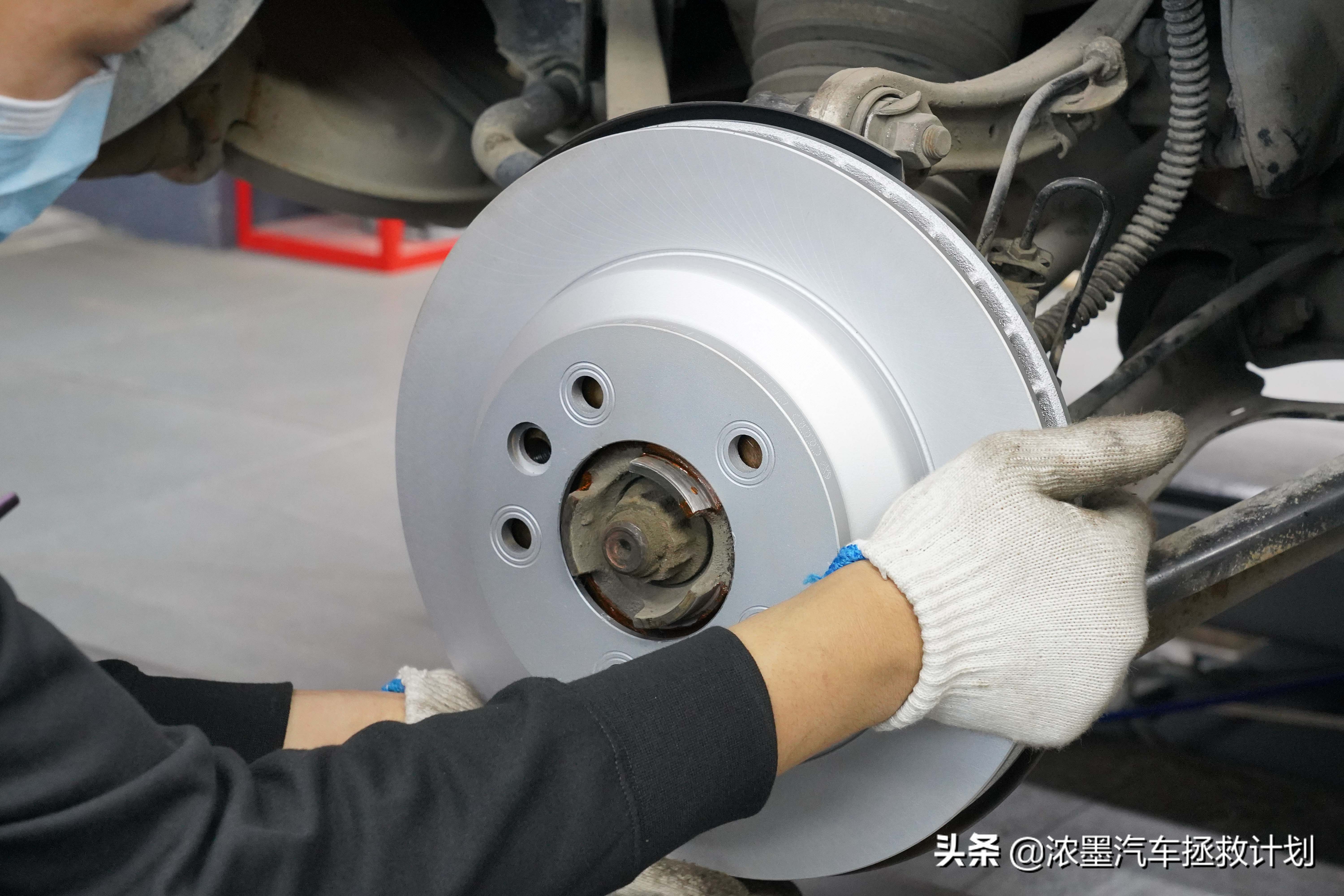 09款途锐全车修复翻新,完美修复一台即将报废的途锐