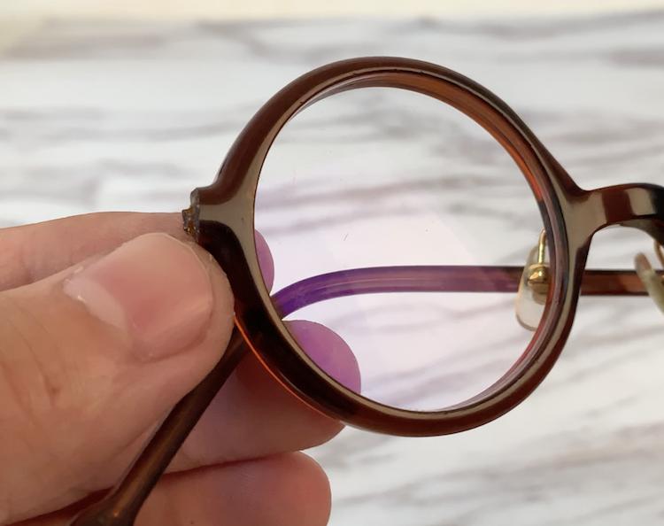 眼镜坏了用哪种胶才能粘好,眼镜坏了可以用啥胶粘