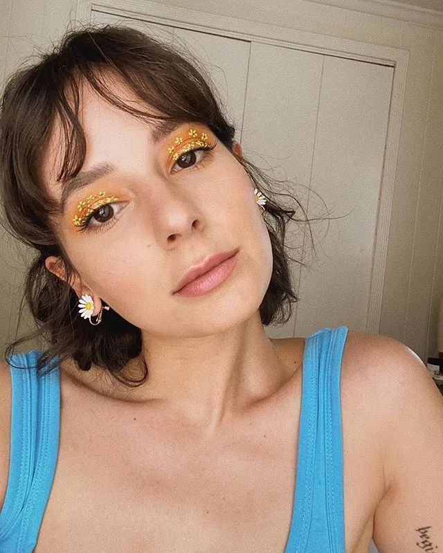 欧阳娜娜同款耳环怎么戴,欧阳娜娜耳环