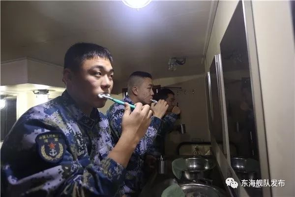 舰艇兵是怎样的,舰艇兵常年生活在舰艇上吗