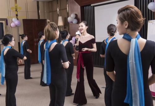 昌吉金百合优雅形礼学堂位置,金百合自然优雅