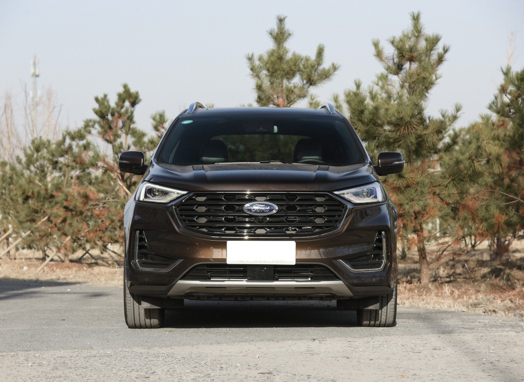 当年福特锐界落地多少钱,福特锐界直降6万还买什么汉兰达