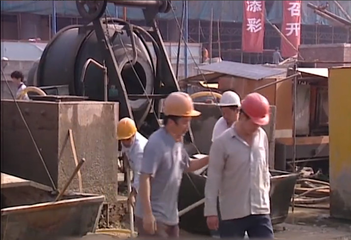 民工大叔唱歌视频,民工大叔唱歌