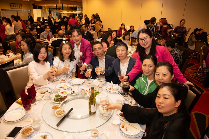 加拿大华人妇女联合会,加拿大华人华侨妇女联合总会