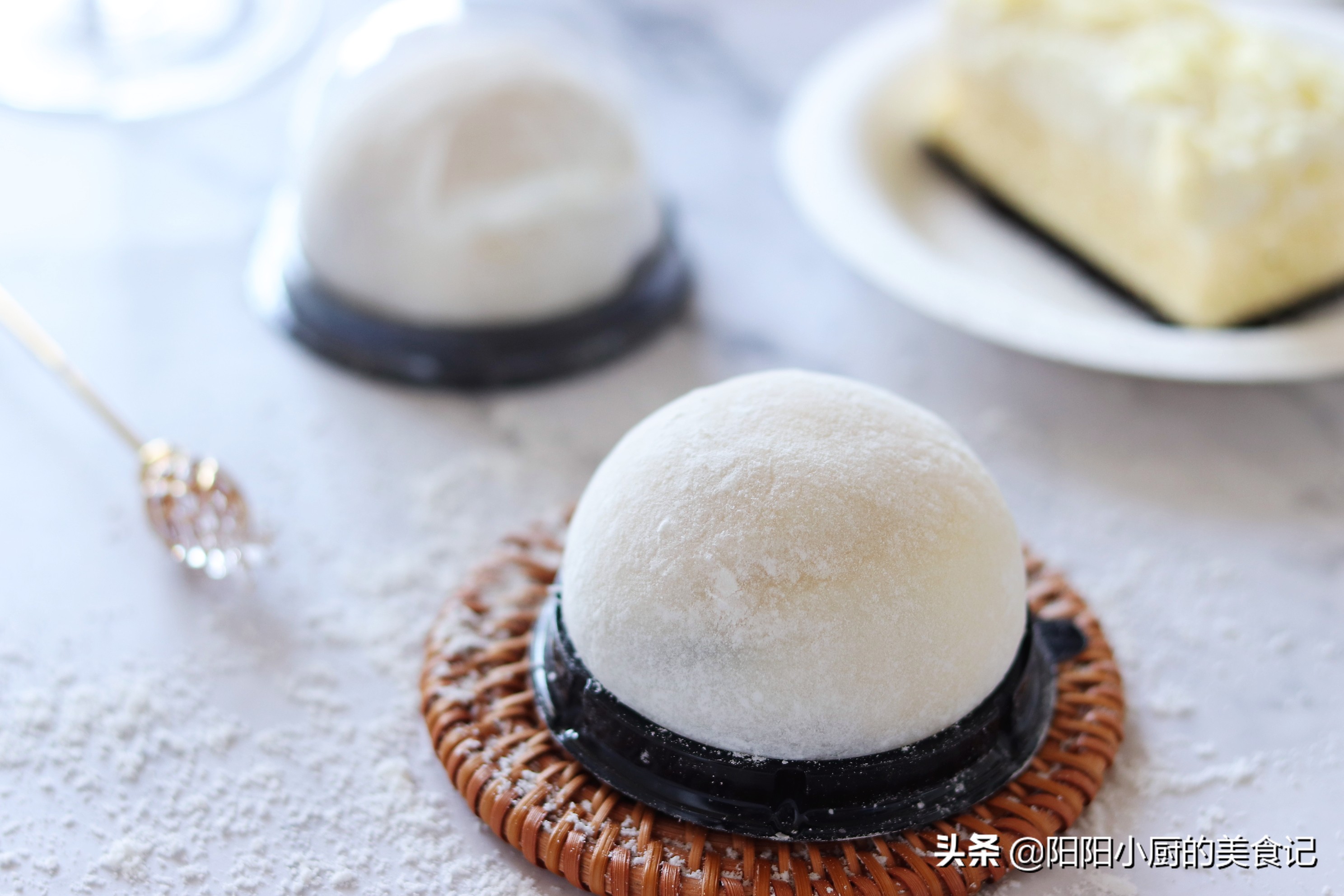 懒人版雪媚娘做法无需淡奶油榴莲,吃剩的蛋糕怎么做冰淇淋