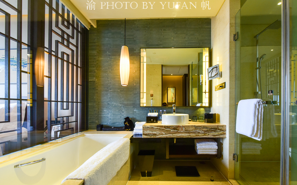 重庆3天2夜就这么玩打卡网红景点,重庆旅游必去的地方网红打卡