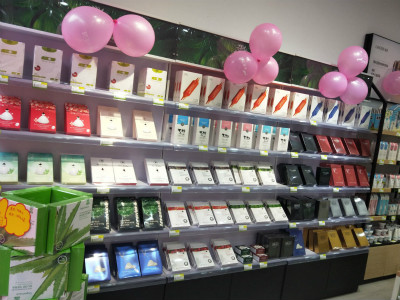 小资化妆品加盟店怎么加盟,北海小资生活化妆品加盟店