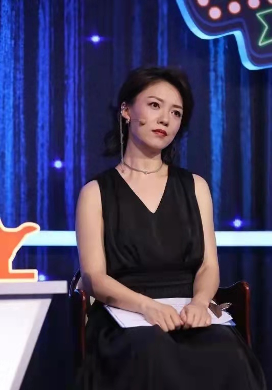 香兰丁玲的真正老公,大嫂香兰丁玲