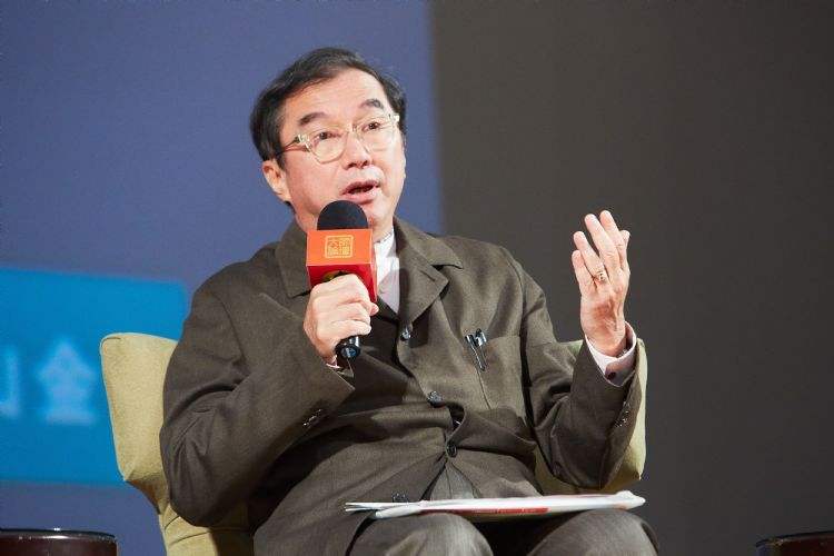 39岁创立广达,57岁进世界500强,今身价220亿,妻子曾是台大校花