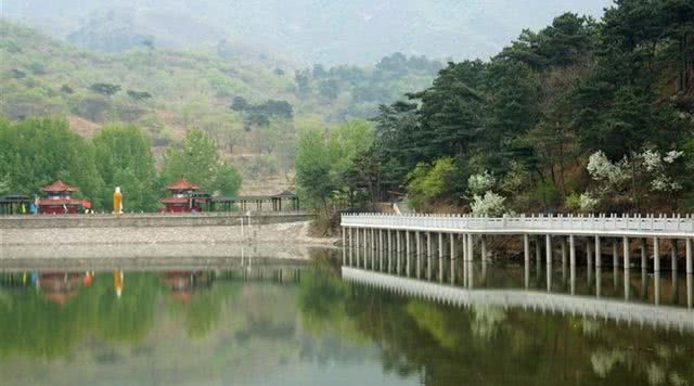 北京游玩北京必去的十大景点,北京周末度假景点推荐