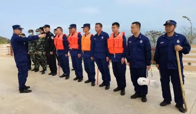 荒岛求生的真实玩法,荒岛求生全部攻略