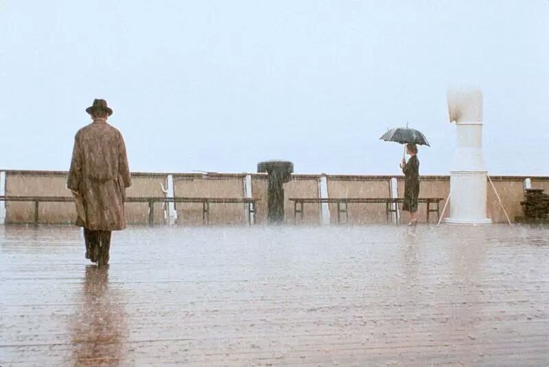 1900宁可被炸毁，不愿离开邮轮，影片《海上钢琴师》你看懂了吗？