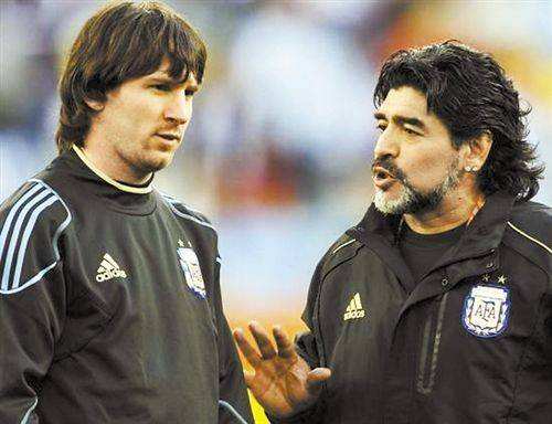 武僧一龙与马拉多纳惺惺相惜：我出身贫寒，是神的旨意让我生长