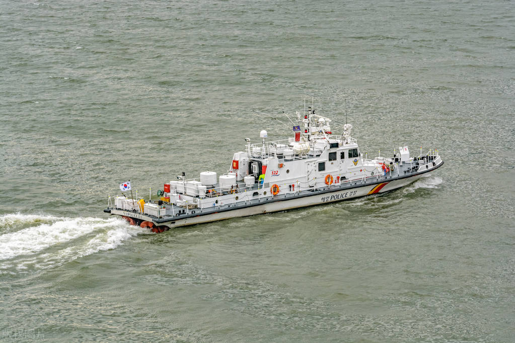 该国买韩国军舰被坑惨，从此只认“中国造”