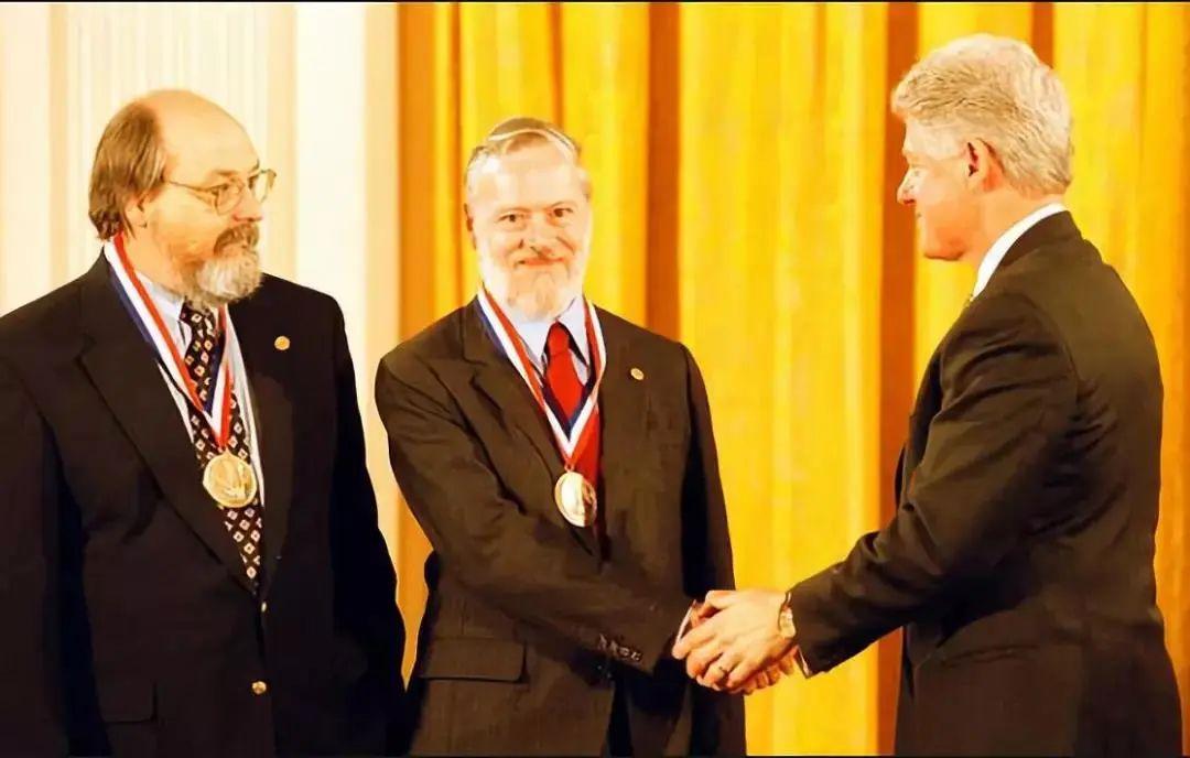 用了30年的c语言,史上最全面c语言