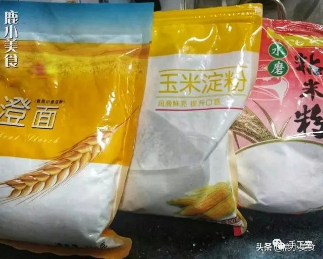 家庭版蒸肠粉的酱汁怎么调制,蒸肠粉的做法米浆配方视频