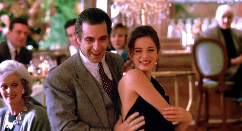 香奈儿五号之水清新花香,你身上的香水味是哪首歌的歌词