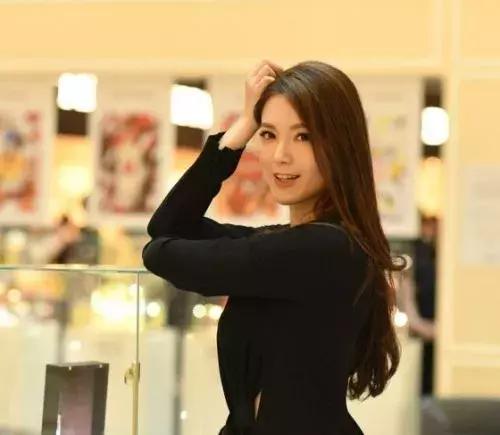 前TVB花旦甜蜜晒高铁车票自爆当中蕴含爱的密码