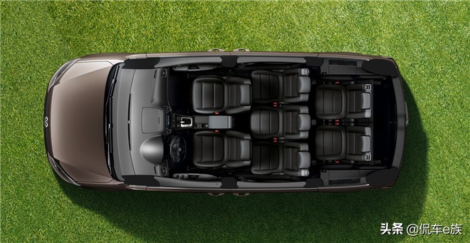 雨霁风光依旧笑春风解读夏朗的出行仪式感