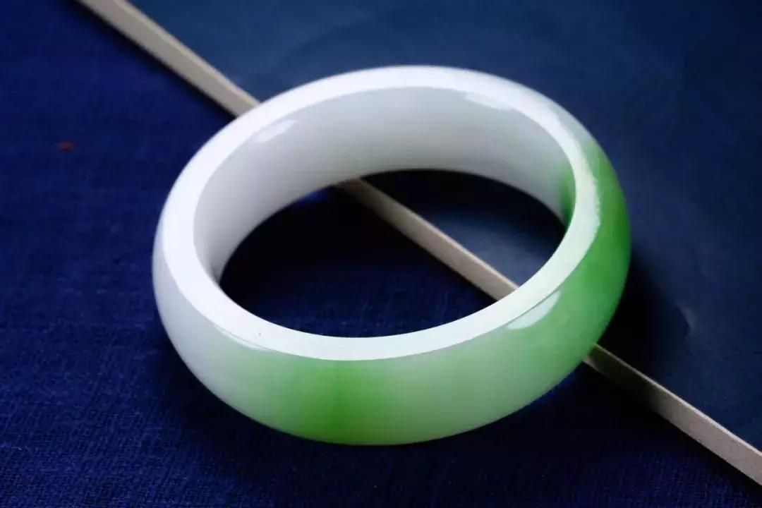 哪些玉雕升值空间大,玉雕作品值得收藏吗