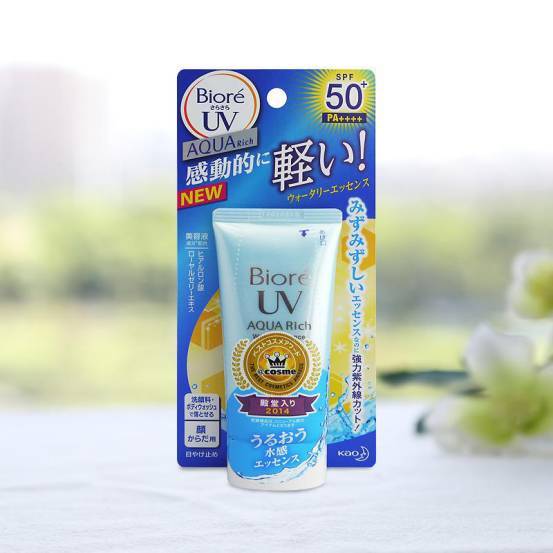 旅行必备好物清爽防晒霜,夏日出游的防晒必备品是什么