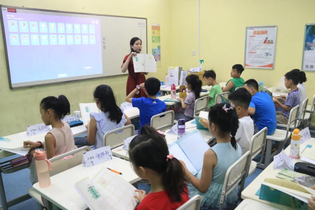 郑州艺考文化课辅导班哪家好,郑州考研辅导班哪个口碑好