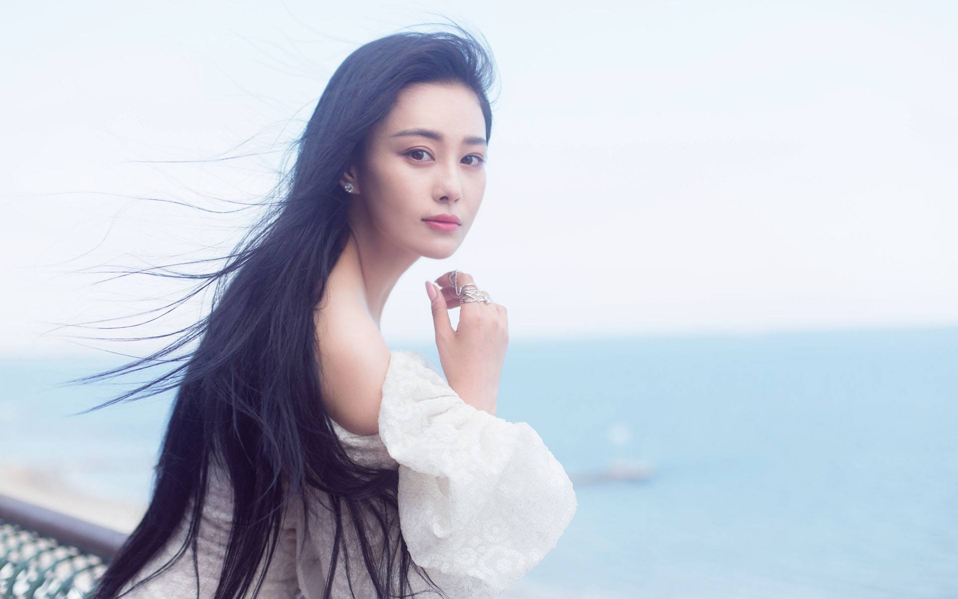 被代购欺骗，张馨予与沈梦辰，二人纷纷拿回了被骗走的钱财