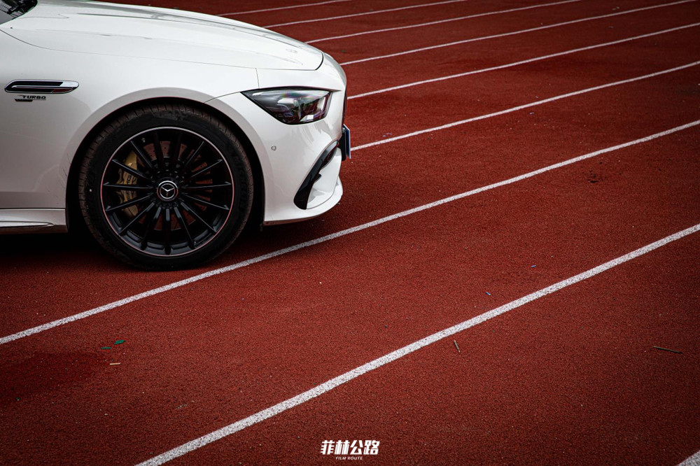 试驾amggt53,amggt53轿跑驾驶感受