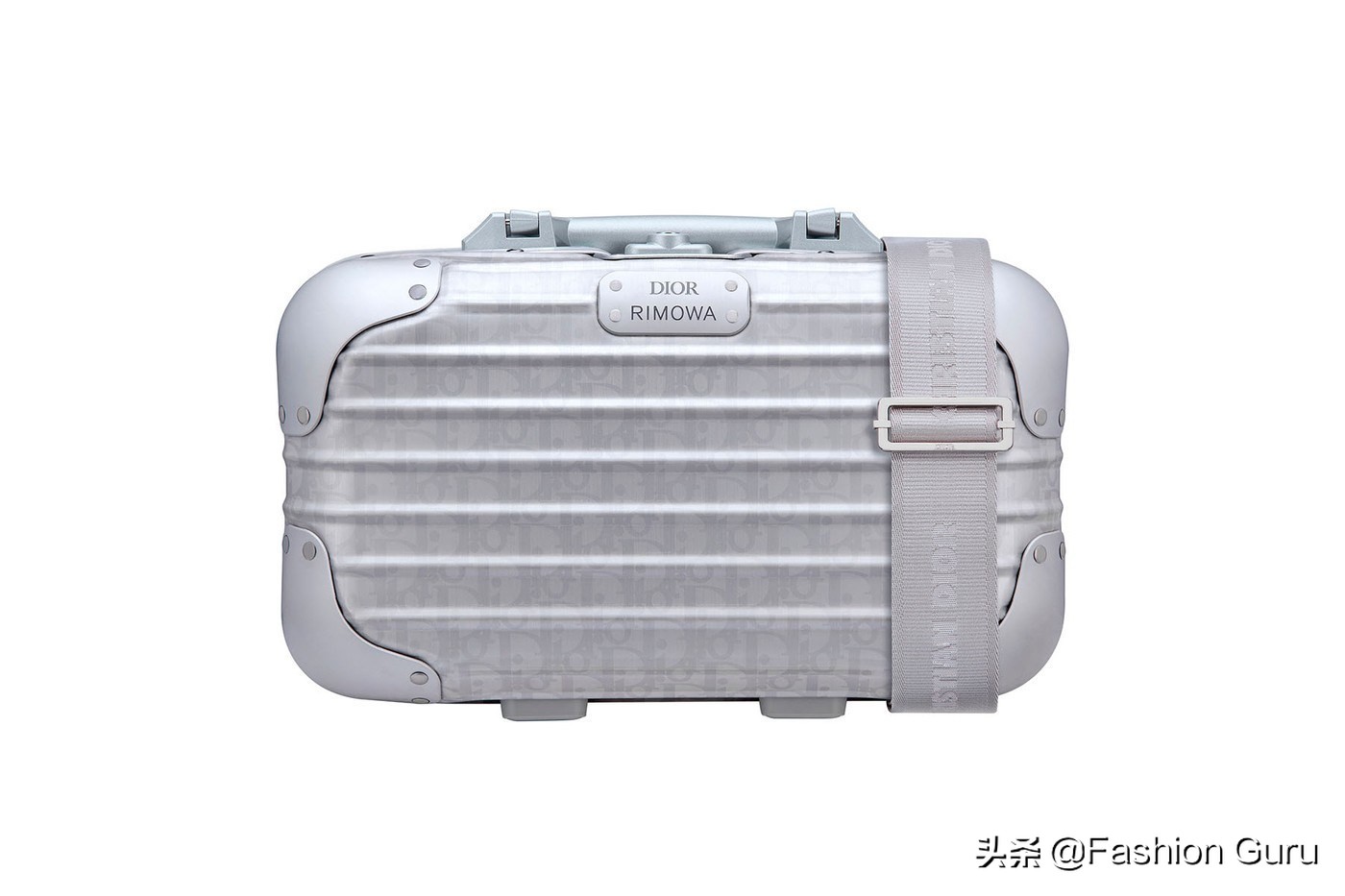 dior与rimowa联合打造箱包系列,diorandrimowa联名小箱子