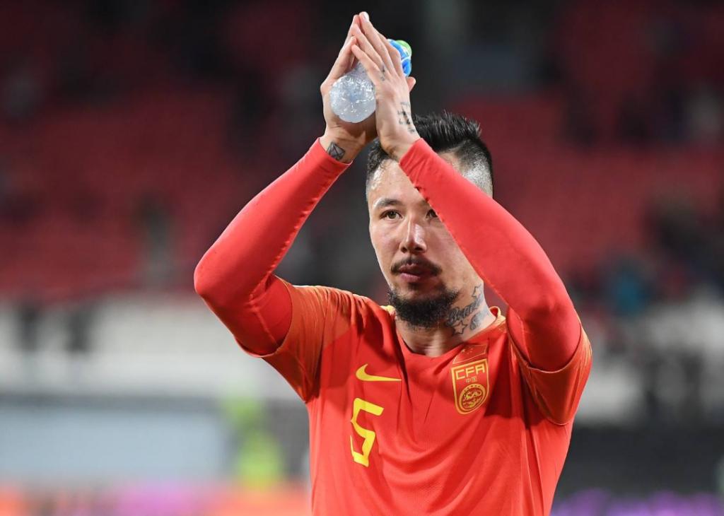 王刚为什么不入选国足了,国足名单惹巨大争议