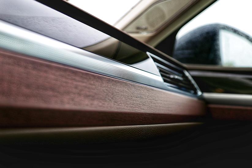 深度试驾大众新辉昂，内饰风格务实，乘坐空间和舒适性怎么样？