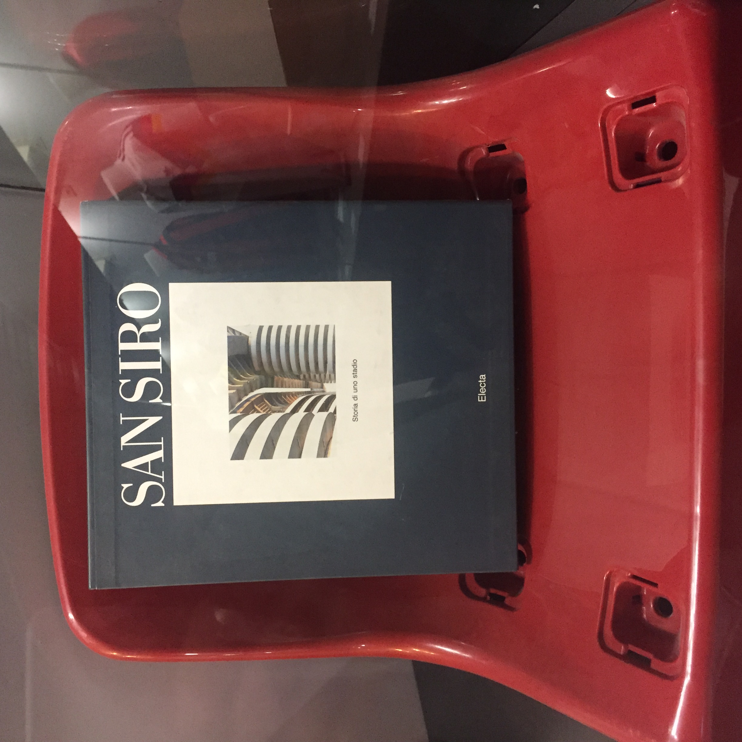 圣西罗红黑军团开场战歌,圣西罗战歌大全